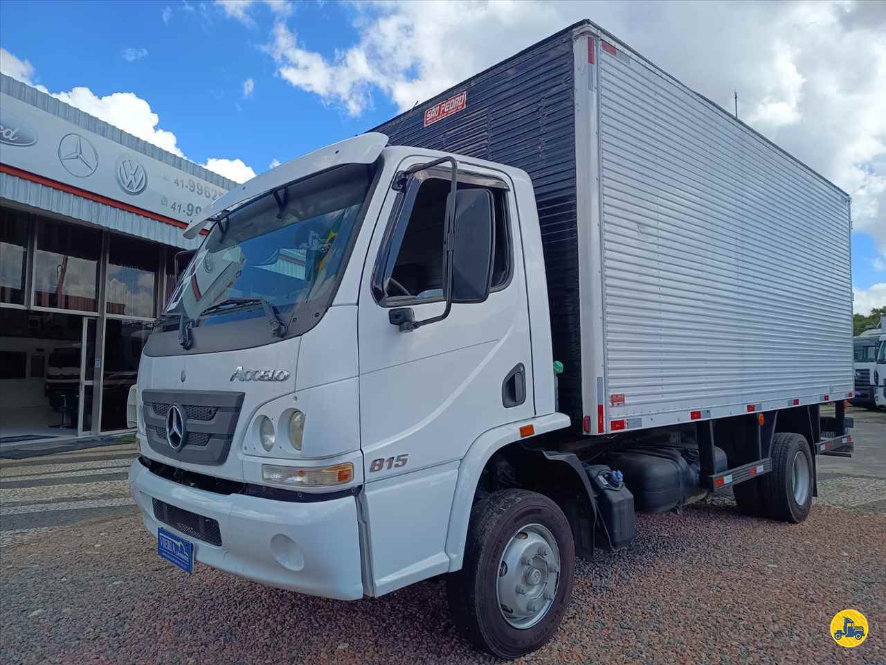 CAMINHAO MERCEDES-BENZ MB 815 Baú Furgão 3/4 4x2 Vieira Caminhões CURITIBA PARANÁ PR