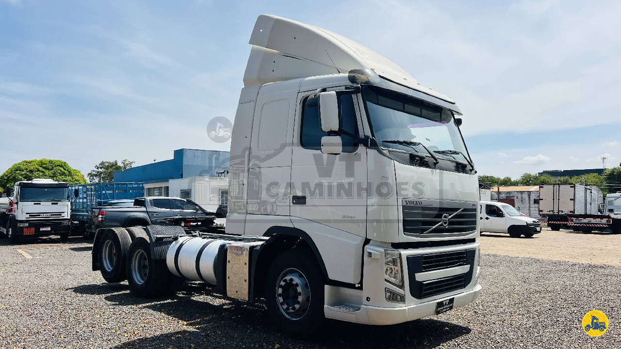 CAMINHAO VOLVO VOLVO FH 460 Cavalo Mecânico Cavalo 6x2 VT Caminhões e Carretas PARAPUA SÃO PAULO SP