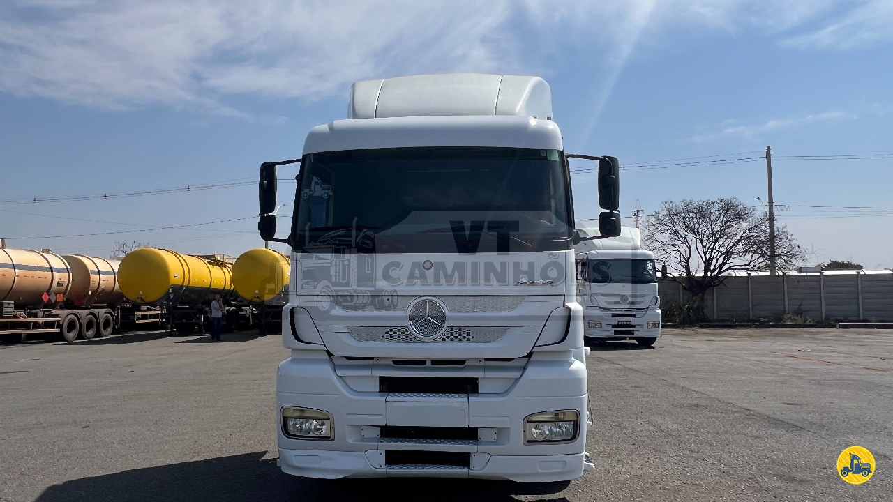 CAMINHAO MERCEDES-BENZ MB 2644 Cavalo Mecânico Cavalo 6x4 VT Caminhões e Carretas PARAPUA SÃO PAULO SP