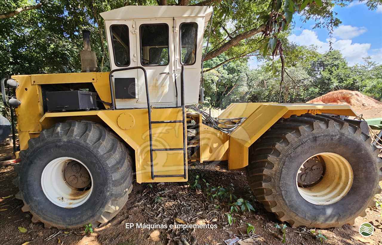 TRATOR MULLER MULLER TM 28 Tração 4x4 EP Máquinas e Implementos Agrícolas CRISTALINA GOIAS GO