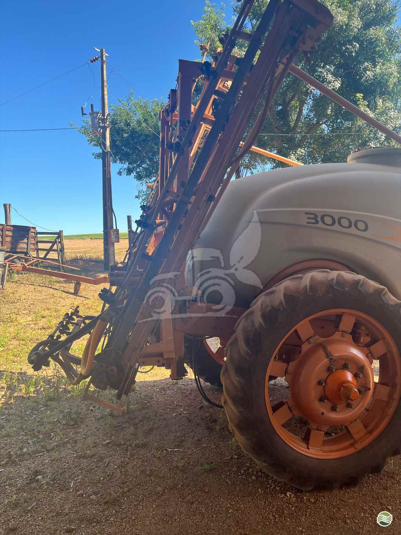 PULVERIZADOR JACTO ADVANCE 3000 AM18 Arrasto EP Máquinas e Implementos Agrícolas CRISTALINA GOIAS GO