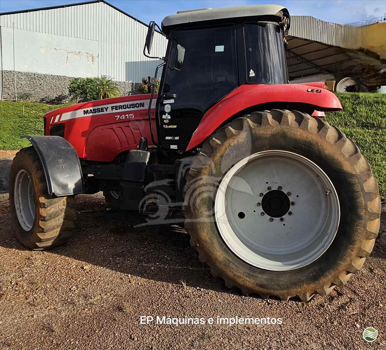 TRATOR MASSEY FERGUSON MF 7415 Tração 4x4 EP Máquinas e Implementos Agrícolas CRISTALINA GOIAS GO