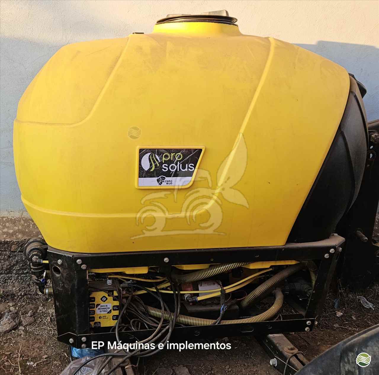 PULVERIZADOR PRO SOLUS BISAO ELETRICO Acoplado Hidráulico EP Máquinas e Implementos Agrícolas CRISTALINA GOIAS GO