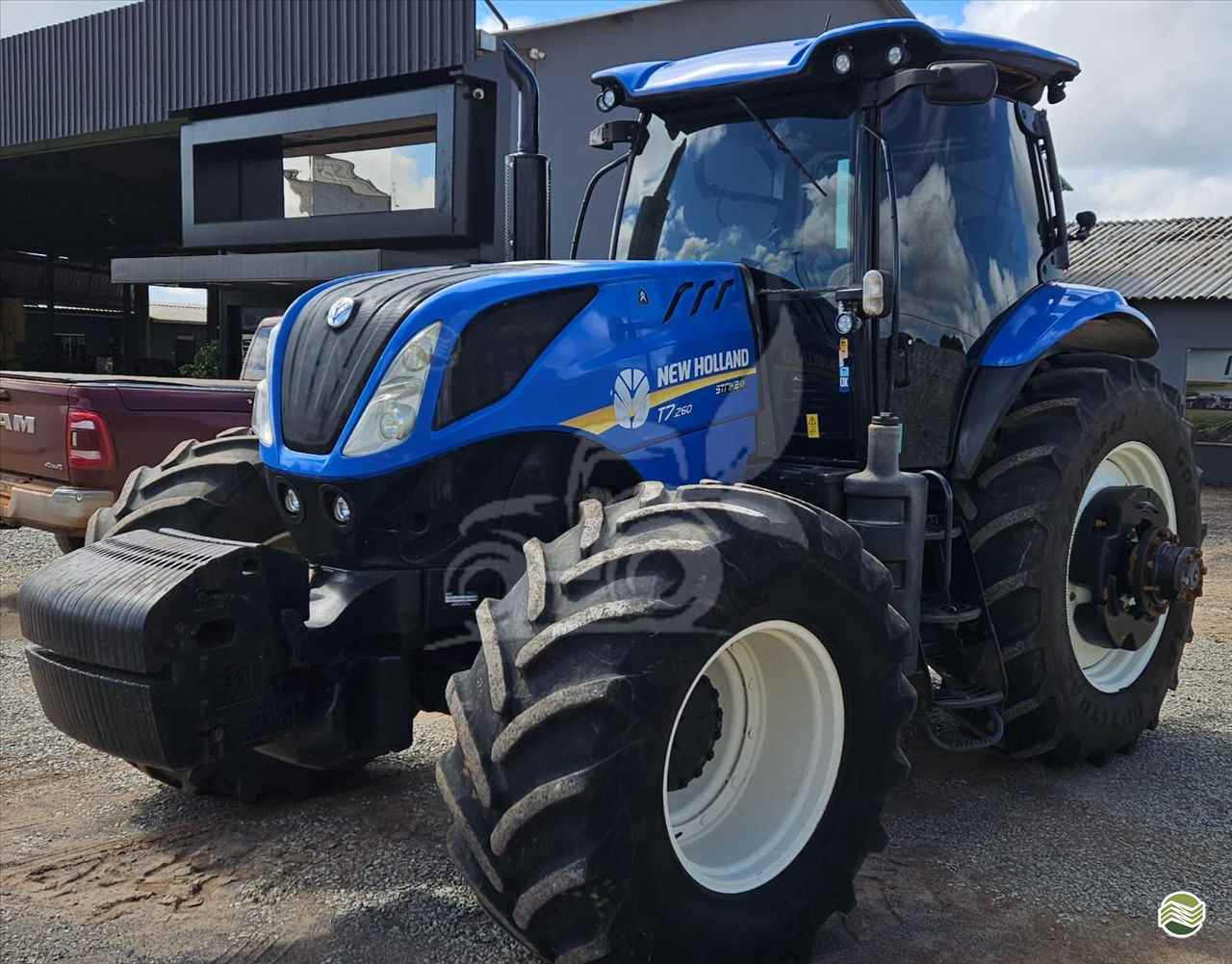 TRATOR NEW HOLLAND NEW T7 260 Tração 4x4 EP Máquinas e Implementos Agrícolas CRISTALINA GOIAS GO