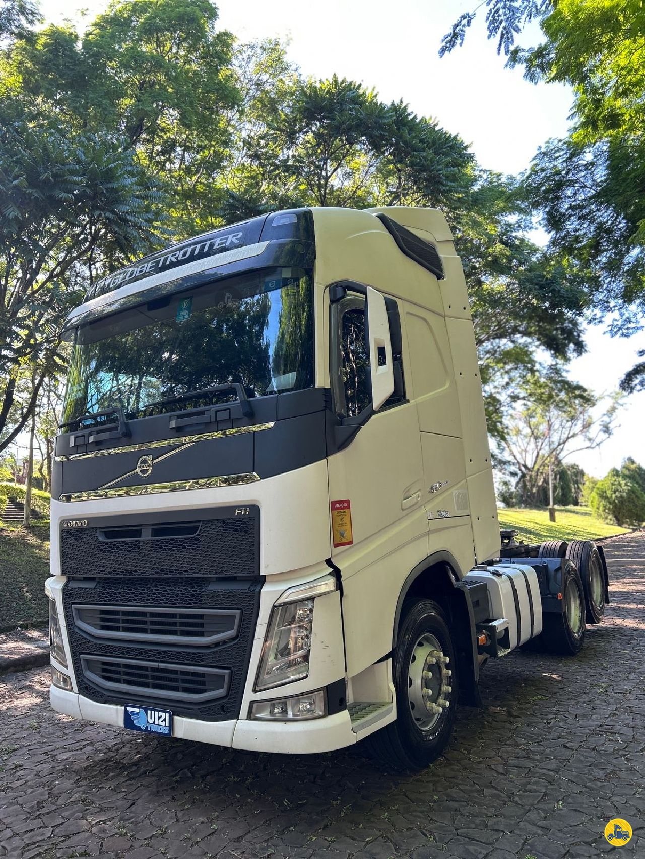 CAMINHAO VOLVO VOLVO FH 460 Cavalo Mecânico Cavalo 6x2 Vizi Trucks DOIS VIZINHOS PARANÁ PR