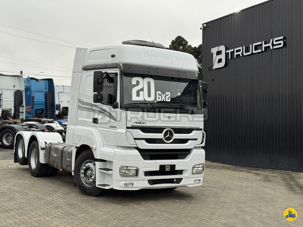 CAMINHAO MERCEDES-BENZ MB 2544 Cavalo Mecânico Cavalo 6x2 TB Trucks SAO JOSE DOS PINHAIS PARANÁ PR