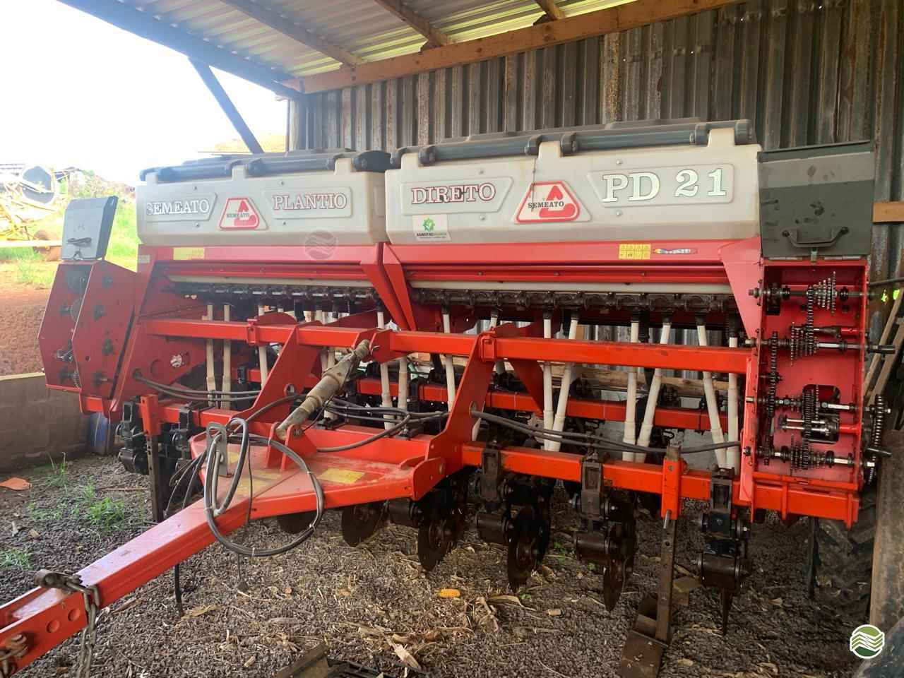 IMPLEMENTOS AGRICOLAS PLANTADEIRA SEMEADEIRA DE CAPIM Planjo Máquinas Agrícolas CAMPOS NOVOS SANTA CATARINA SC