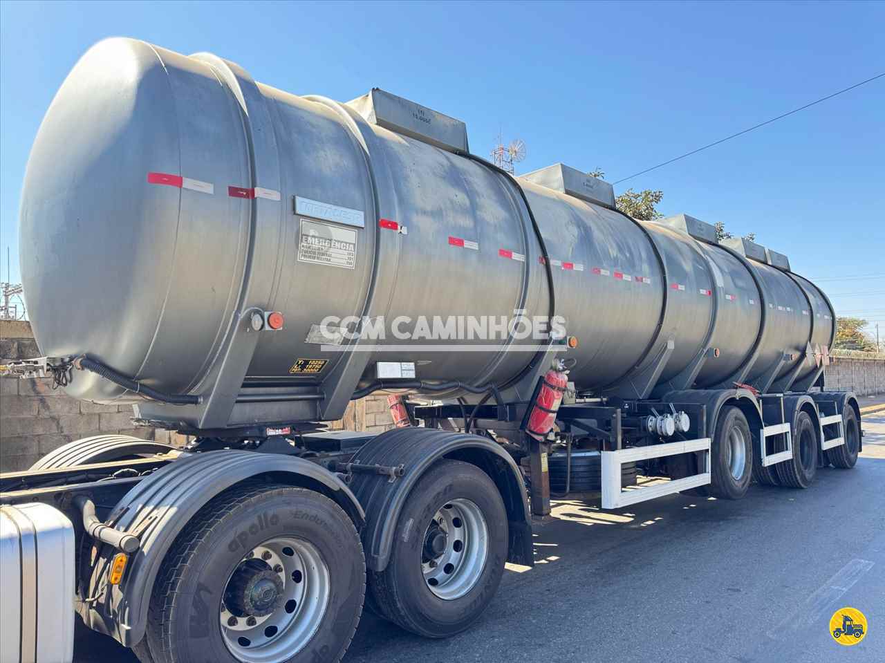 CARRETA SEMI-REBOQUE TANQUE AÇO CCM Caminhões GOIANIA GOIAS GO