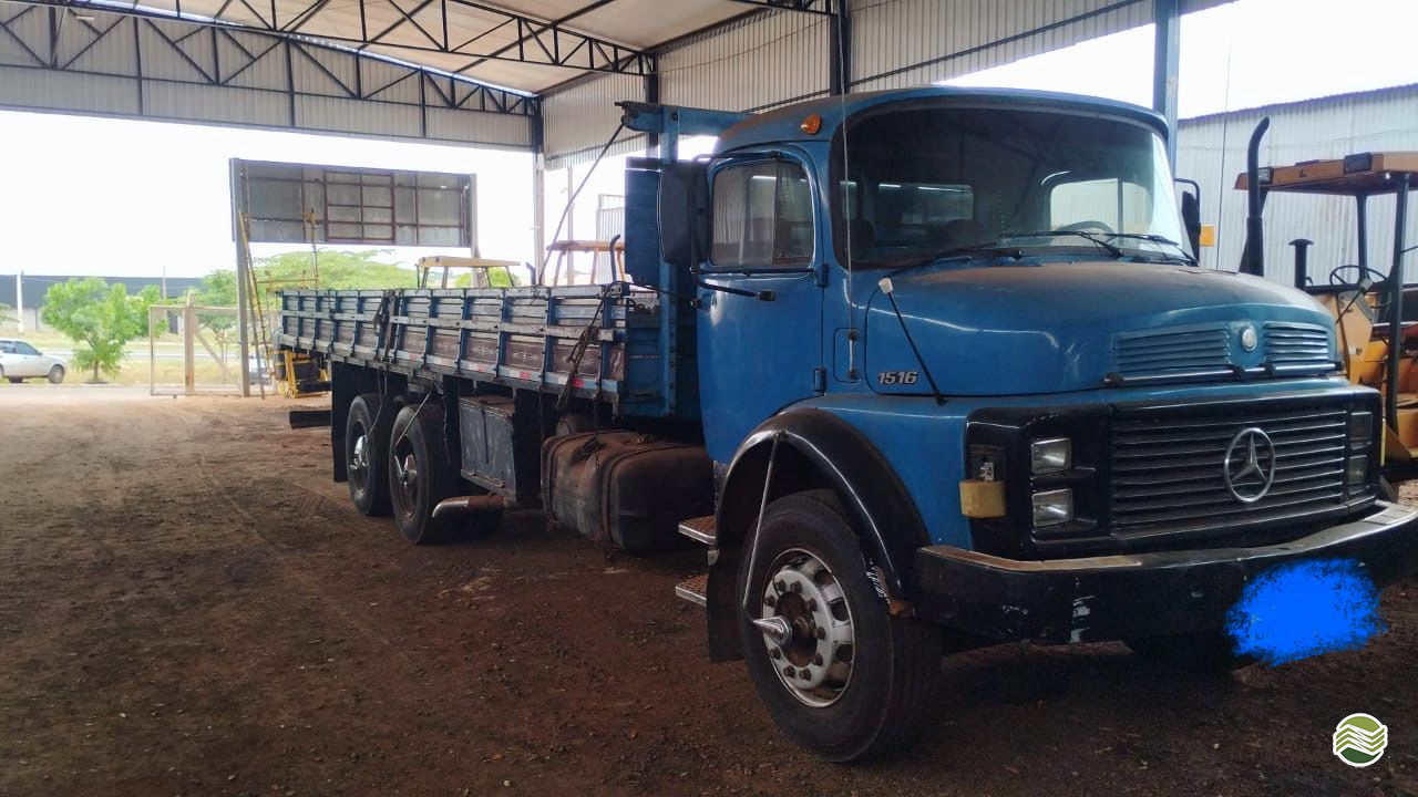 CAMINHAO MERCEDES-BENZ MB 1516