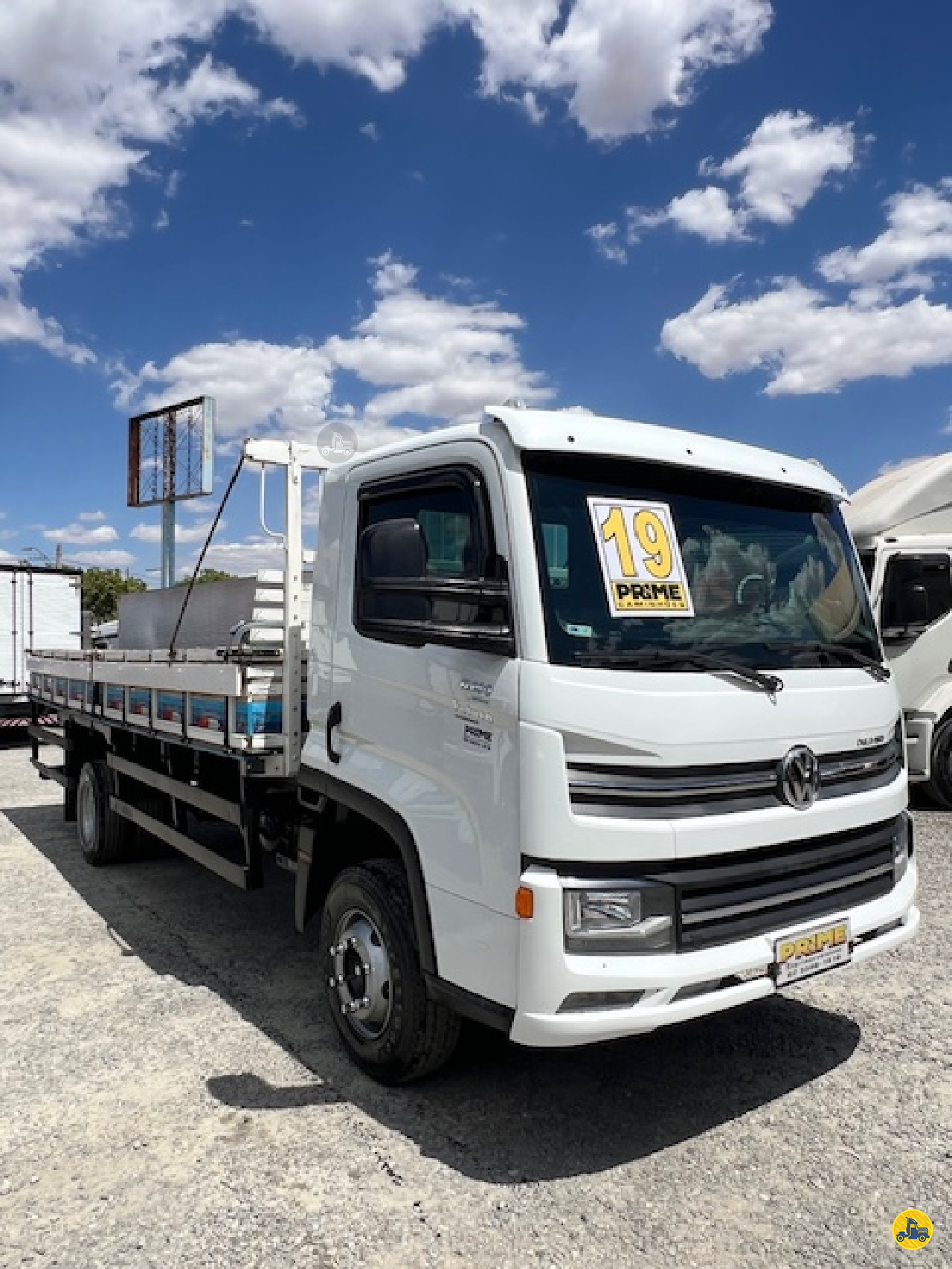 CAMINHAO VOLKSWAGEN VW 11180 Carga Seca 3/4 4x2 Prime Caminhões GOIANIA GOIAS GO