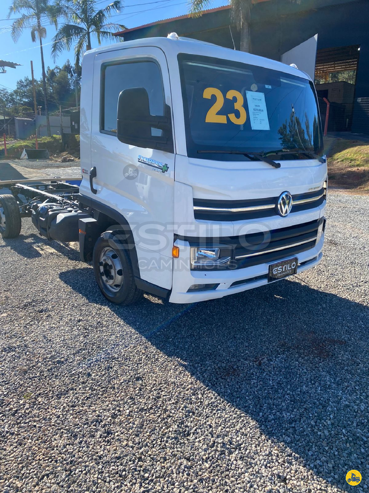 CAMINHAO VOLKSWAGEN DELIVERY EXPRESS Chassis 3/4 4x2 Estilo Caminhões POUSO ALEGRE MINAS GERAIS MG