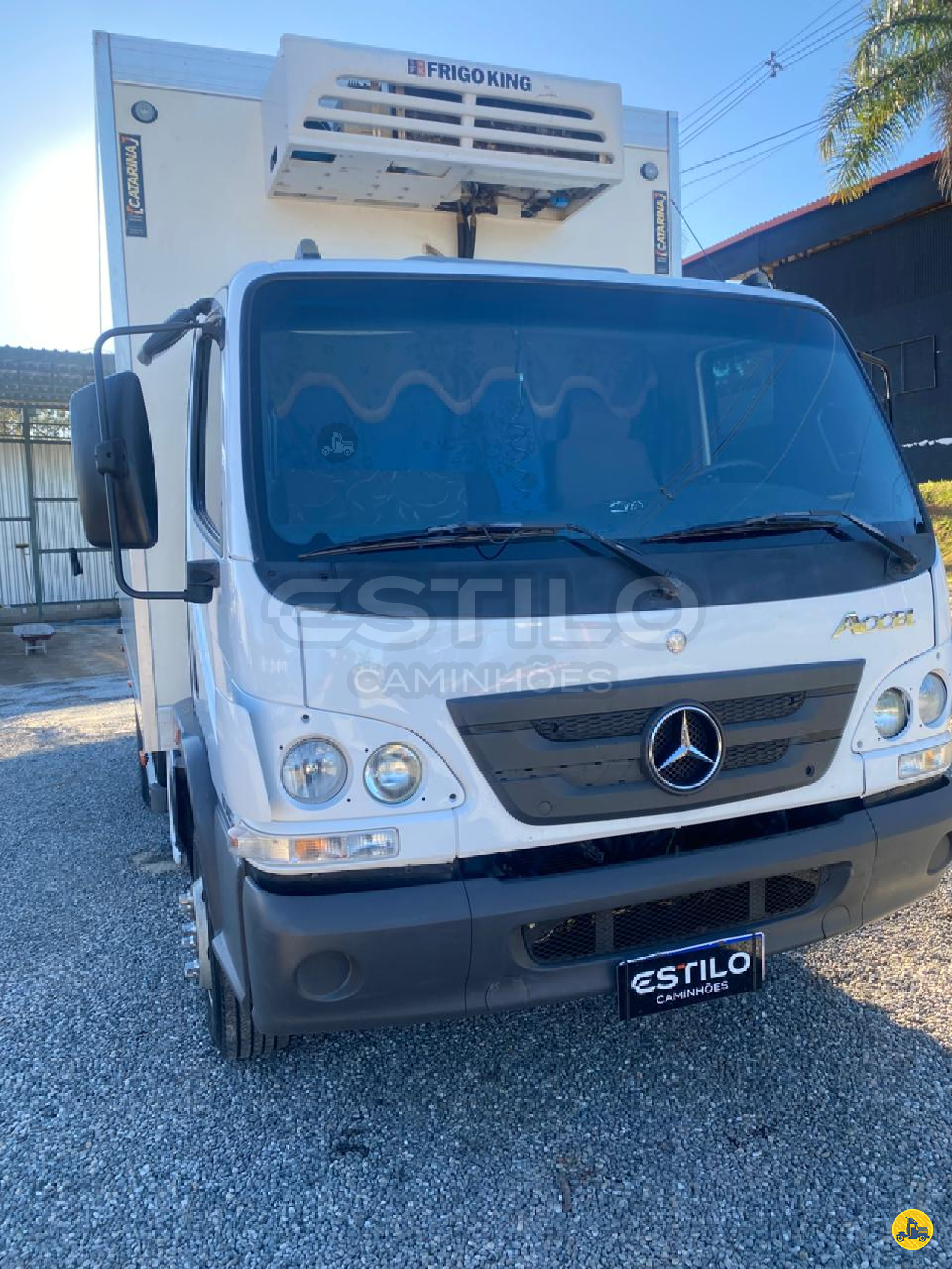 CAMINHAO MERCEDES-BENZ MB 1016 Baú Frigorífico 3/4 4x2 Estilo Caminhões POUSO ALEGRE MINAS GERAIS MG