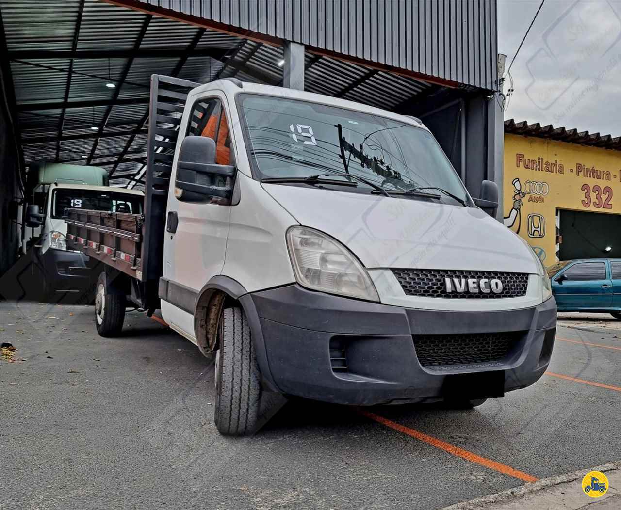 CAMINHAO IVECO DAILY 35s14 Carga Seca 3/4 4x2 Sol Caminhões e Utilitários SAO PAULO SÃO PAULO SP