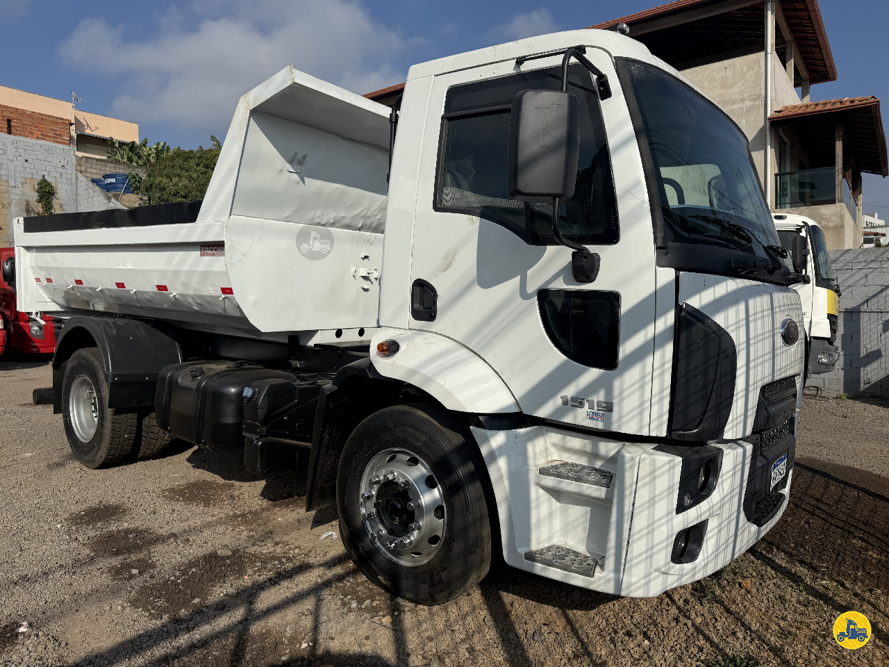 CAMINHAO FORD CARGO 1519 Caçamba Basculante Toco 4x2 Elton Caminhões JOAO MONLEVADE MINAS GERAIS MG