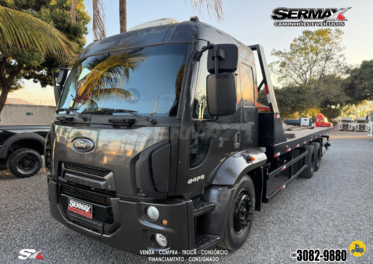 CAMINHAO FORD CARGO 2429 Plataforma Guincho Truck 6x2 Sermax Caminhões MONTES CLAROS MINAS GERAIS MG