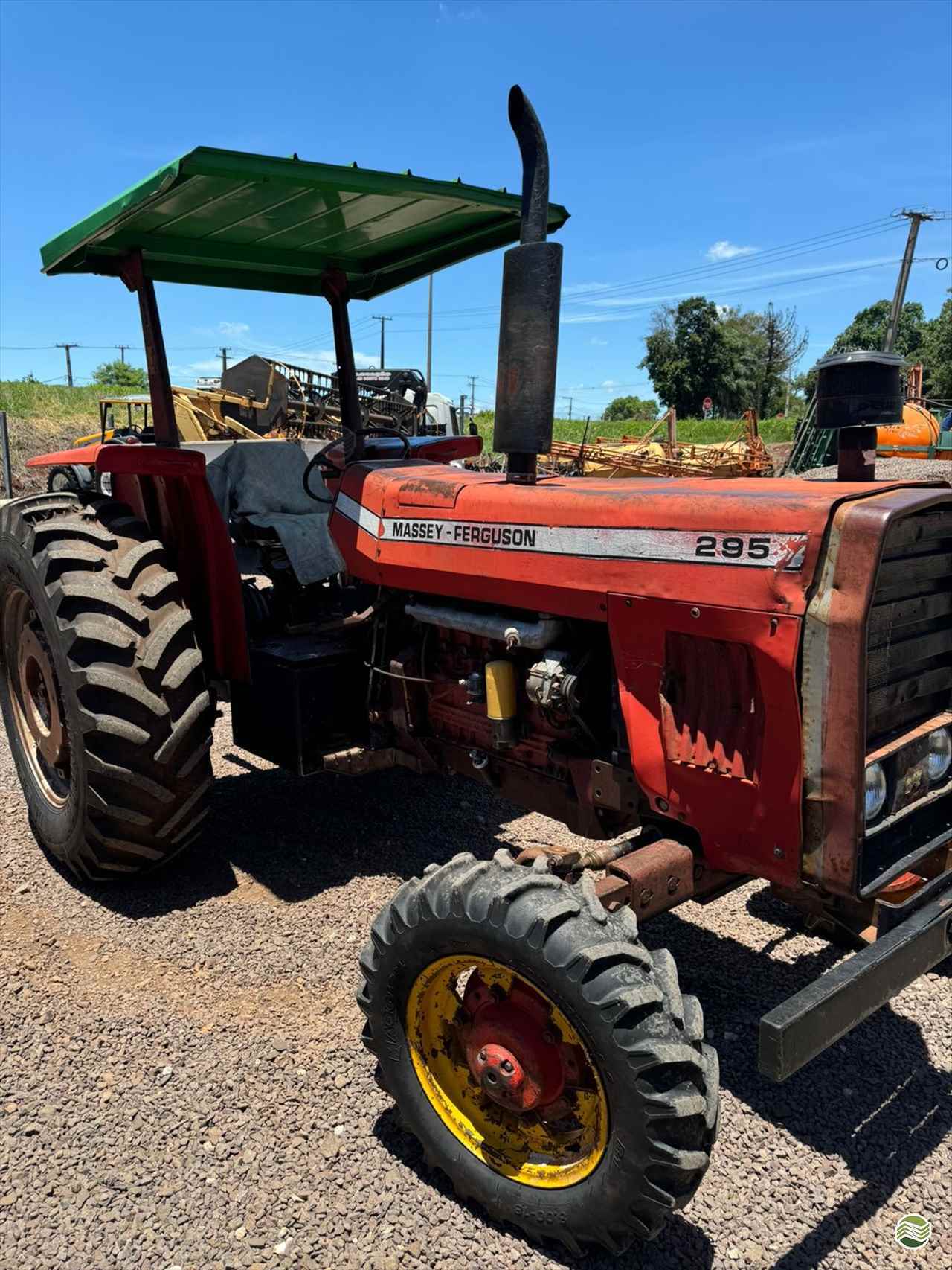 TRATOR MASSEY FERGUSON MF 295 Tração 4x2 Toledo Tratores PR TOLEDO PARANÁ PR