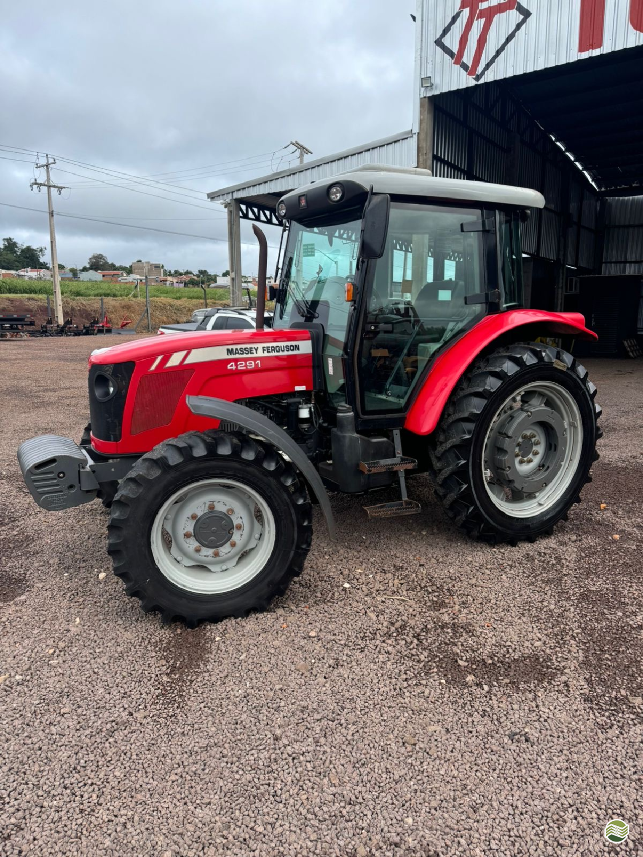 TRATOR MASSEY FERGUSON MF 4291 Tração 4x4 Toledo Tratores PR TOLEDO PARANÁ PR
