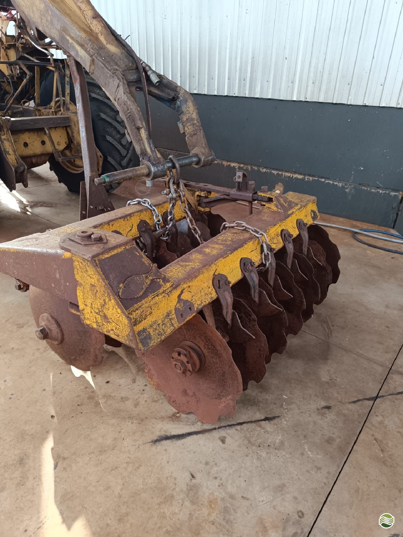 IMPLEMENTOS AGRICOLAS GRADE ARADORA ARADORA 14 DISCOS Toledo Tratores PR TOLEDO PARANÁ PR