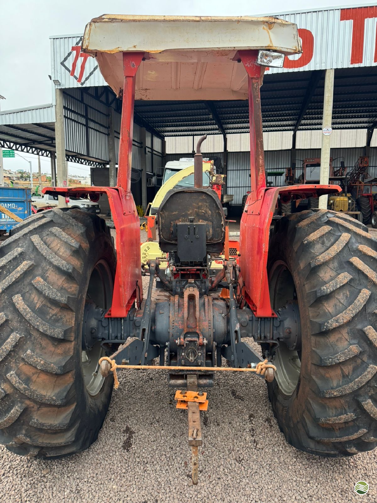 TRATOR MASSEY FERGUSON MF 290 Tração 4x2 Toledo Tratores PR TOLEDO PARANÁ PR