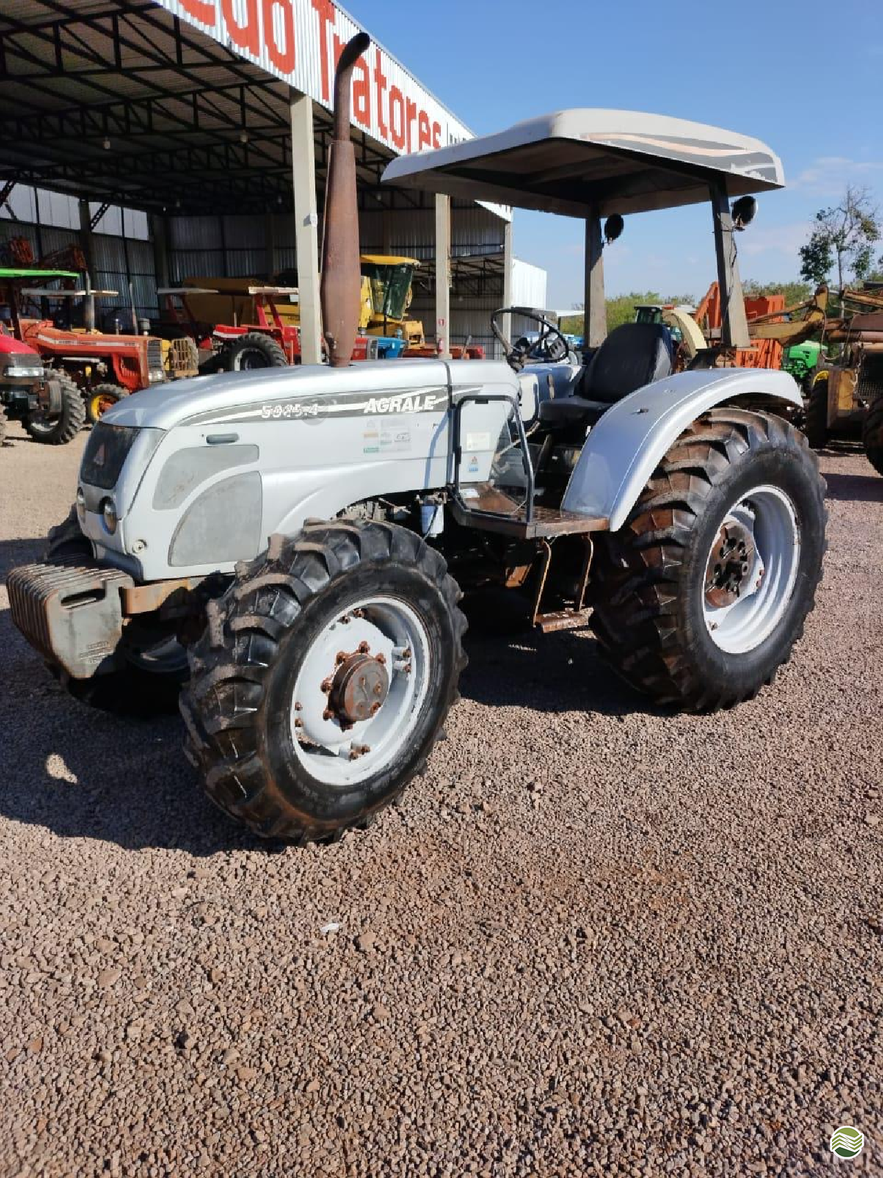 TRATOR AGRALE AGRALE 5085 Tração 4x4 Toledo Tratores PR TOLEDO PARANÁ PR