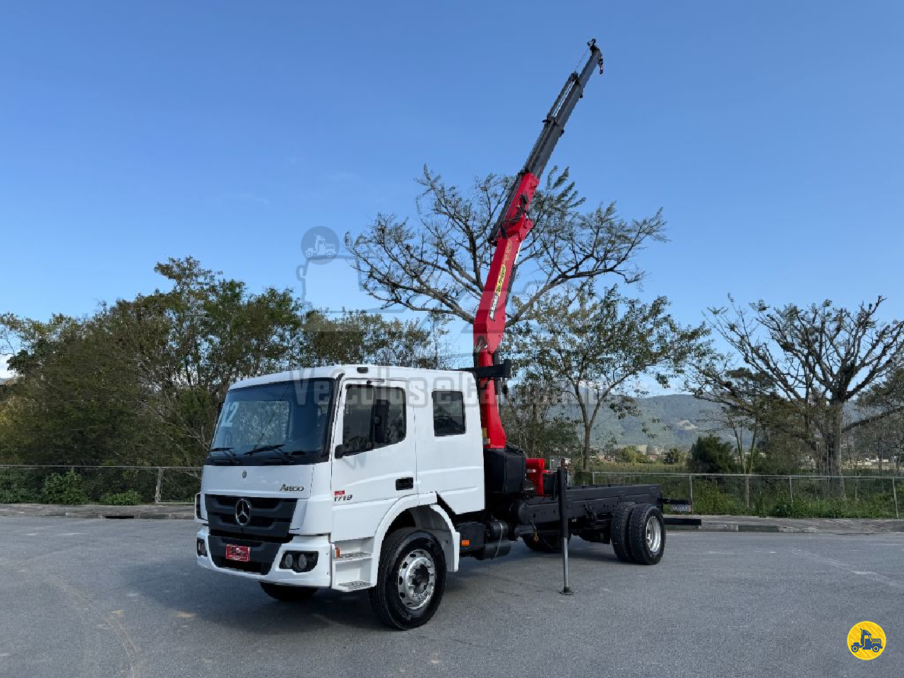 CAMINHAO MERCEDES-BENZ MB 1319 Chassis Toco 4x2 JC Veículos e Caminhões SANTO AMARO DA IMPERATRIZ SANTA CATARINA SC