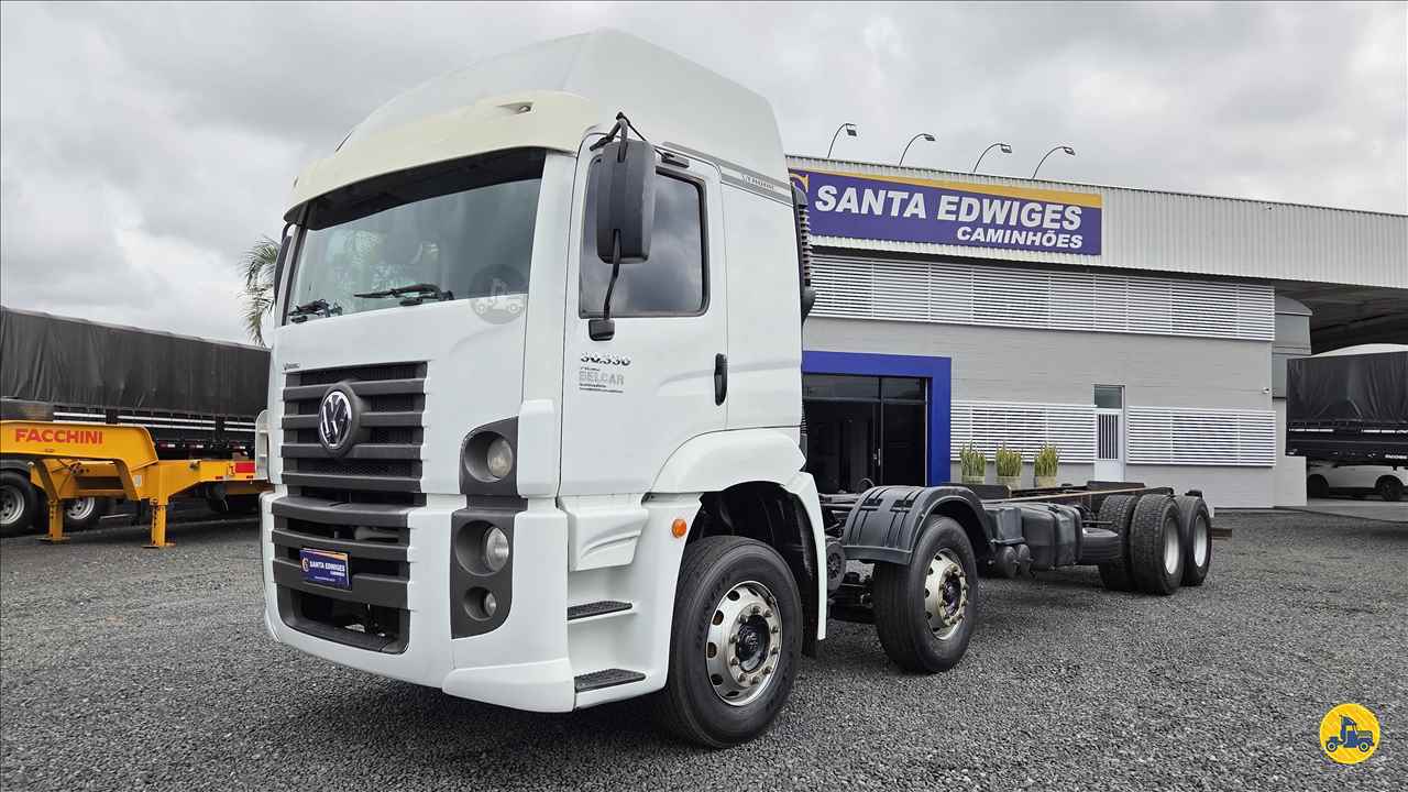 CAMINHAO VOLKSWAGEN VW 30330 Chassis Cavalo 8x2 Santa Edwiges Caminhões APARECIDA DE GOIANIA GOIAS GO