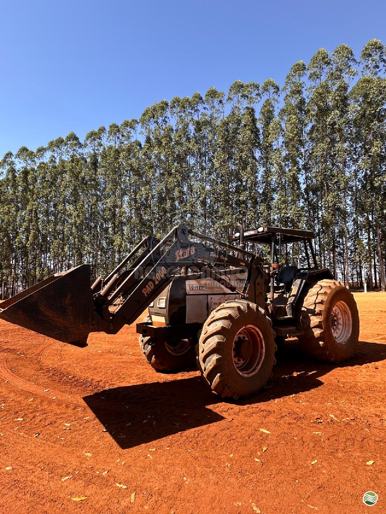 TRATOR VALTRA VALTRA 1780 Tração 4x4 Agro Campo Máquinas Agrícolas PRIMAVERA DO LESTE MATO GROSSO MT