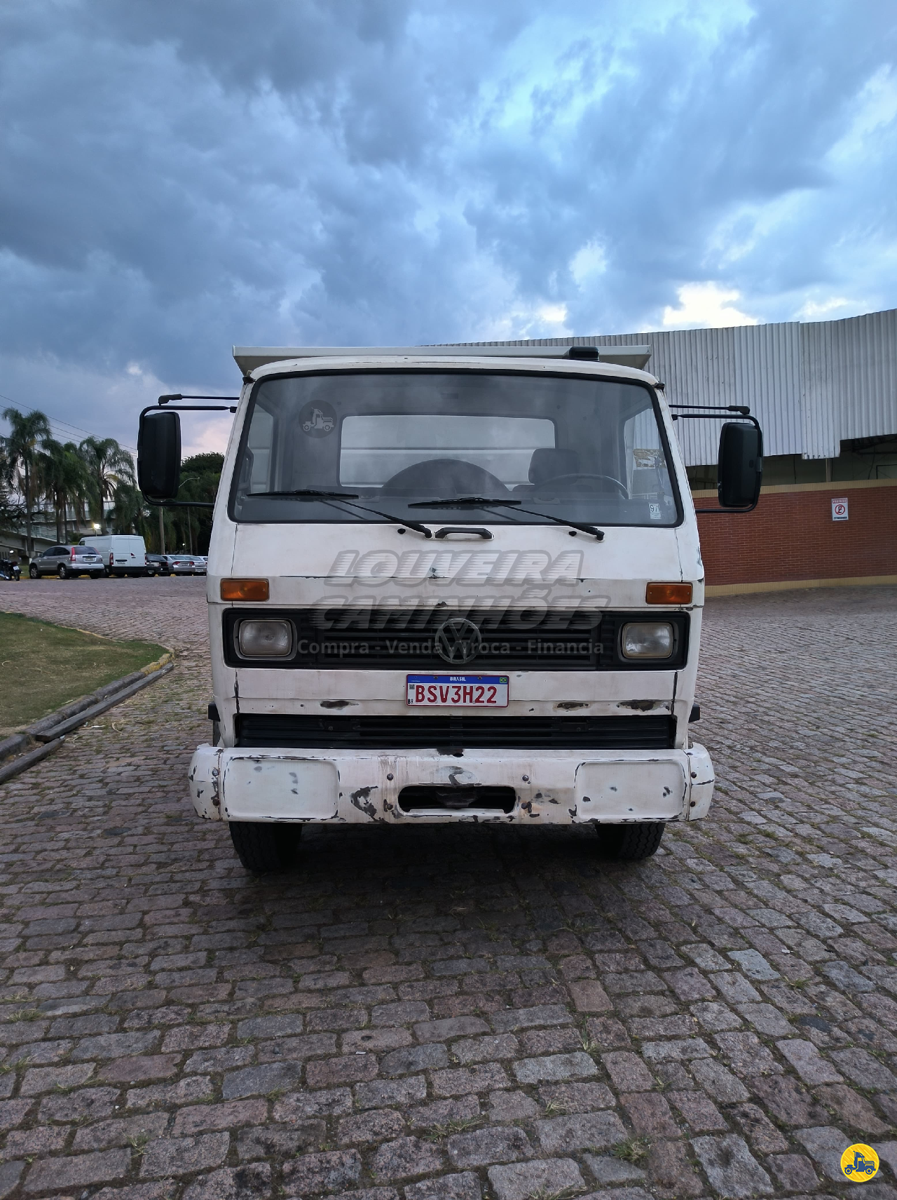 CAMINHAO VOLKSWAGEN VW 11140 Caçamba Basculante 3/4 4x2 Louveira Caminhões LOUVEIRA SÃO PAULO SP