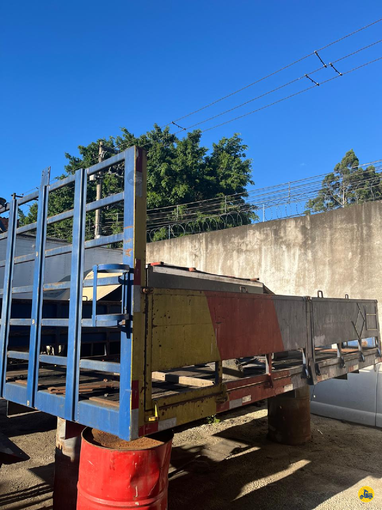 CARROCERIA SOBRE CHASSI  CAMINHAO 3/4 GAIOLA DE GAS Mugen Caminhões GUARULHOS SÃO PAULO SP