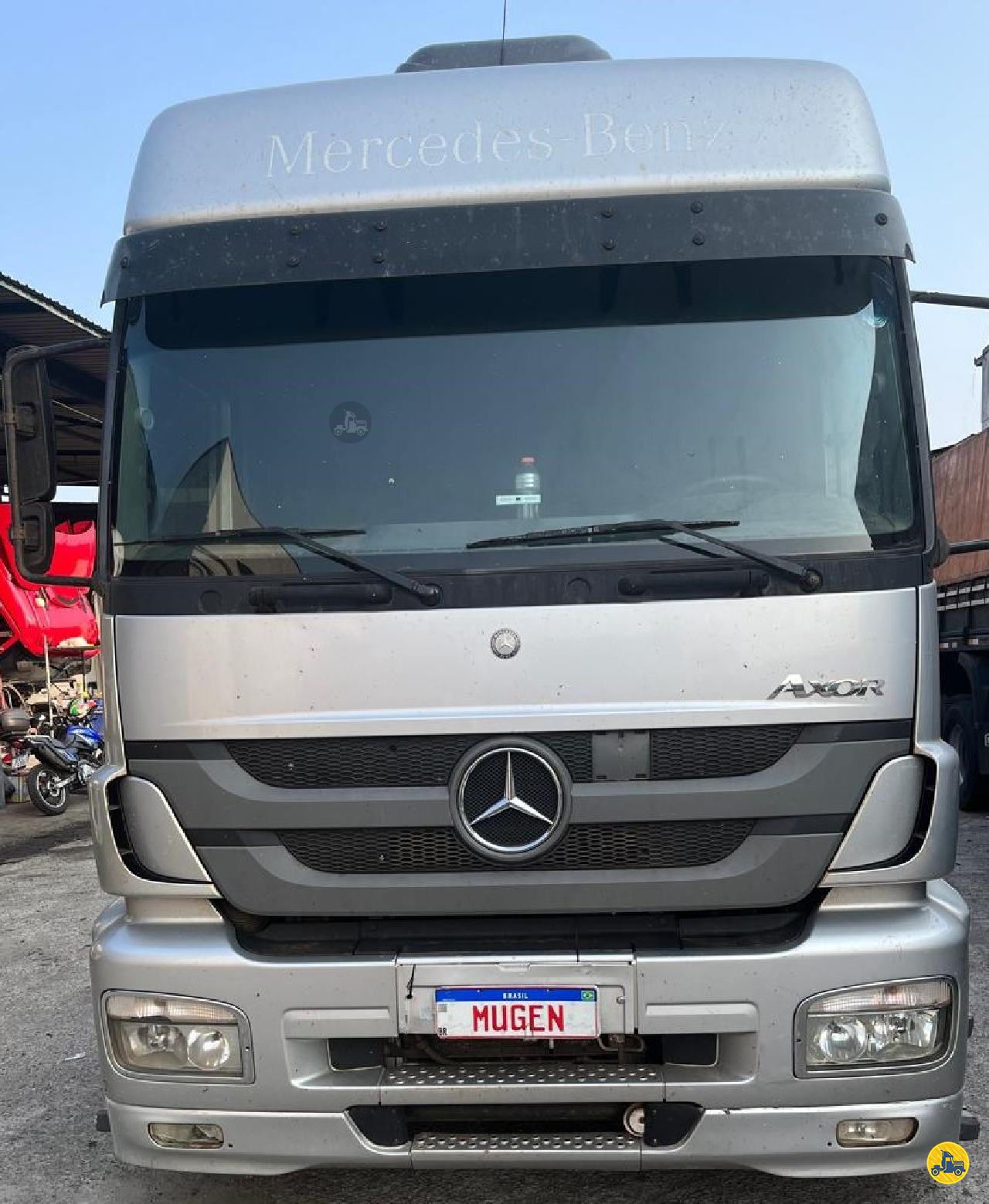 MB 1933 de Mugen Caminhões