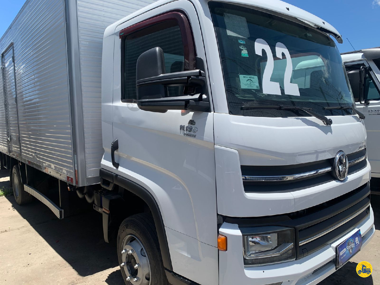 CAMINHAO VOLKSWAGEN VW 11180 Baú Sider Toco 4x2 Mugen Caminhões GUARULHOS SÃO PAULO SP