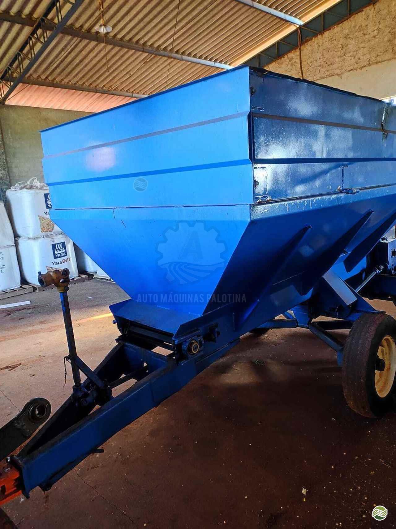 IMPLEMENTOS AGRICOLAS DISTRIBUIDOR CALCÁRIO 6000 Kg Auto Máquinas Palotina PALOTINA PARANÁ PR