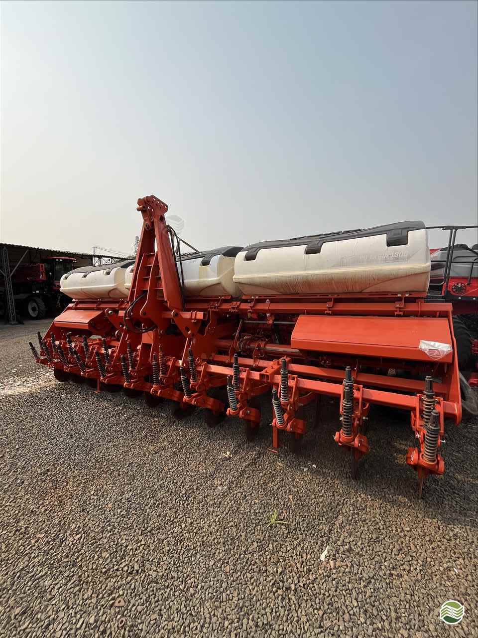 PLANTADEIRA KUHN PDM PG MAXIMA 1300 Agricola Bavaria ROLANDIA PARANÁ PR