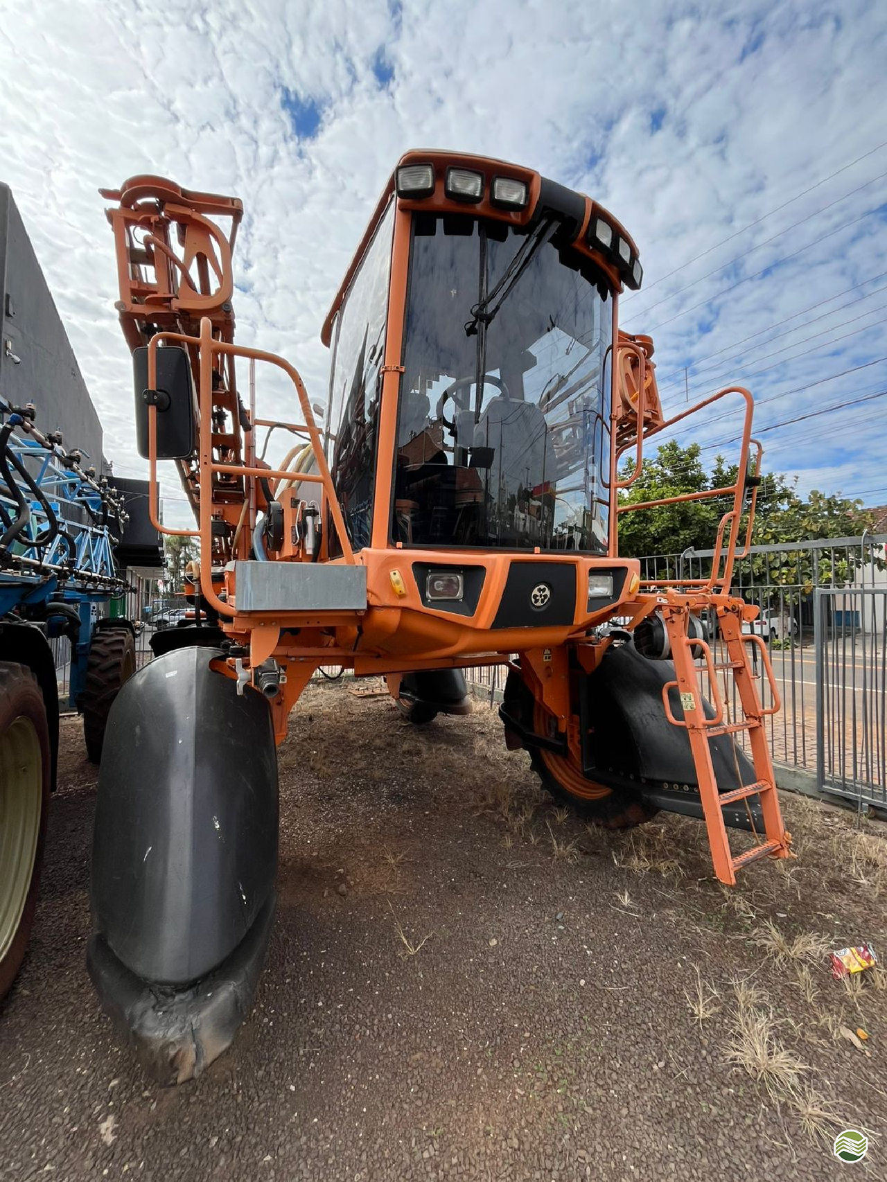 PULVERIZADOR JACTO UNIPORT 2500 STAR Tração 4x2 Agricola Bavaria ROLANDIA PARANÁ PR