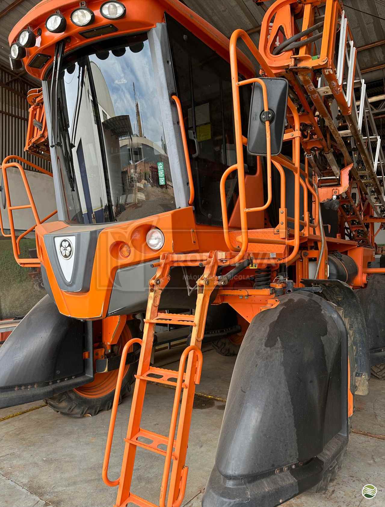PULVERIZADOR JACTO UNIPORT 2500 STAR Tração 4x2 Produtiva Máquinas CAMPO VERDE MATO GROSSO MT