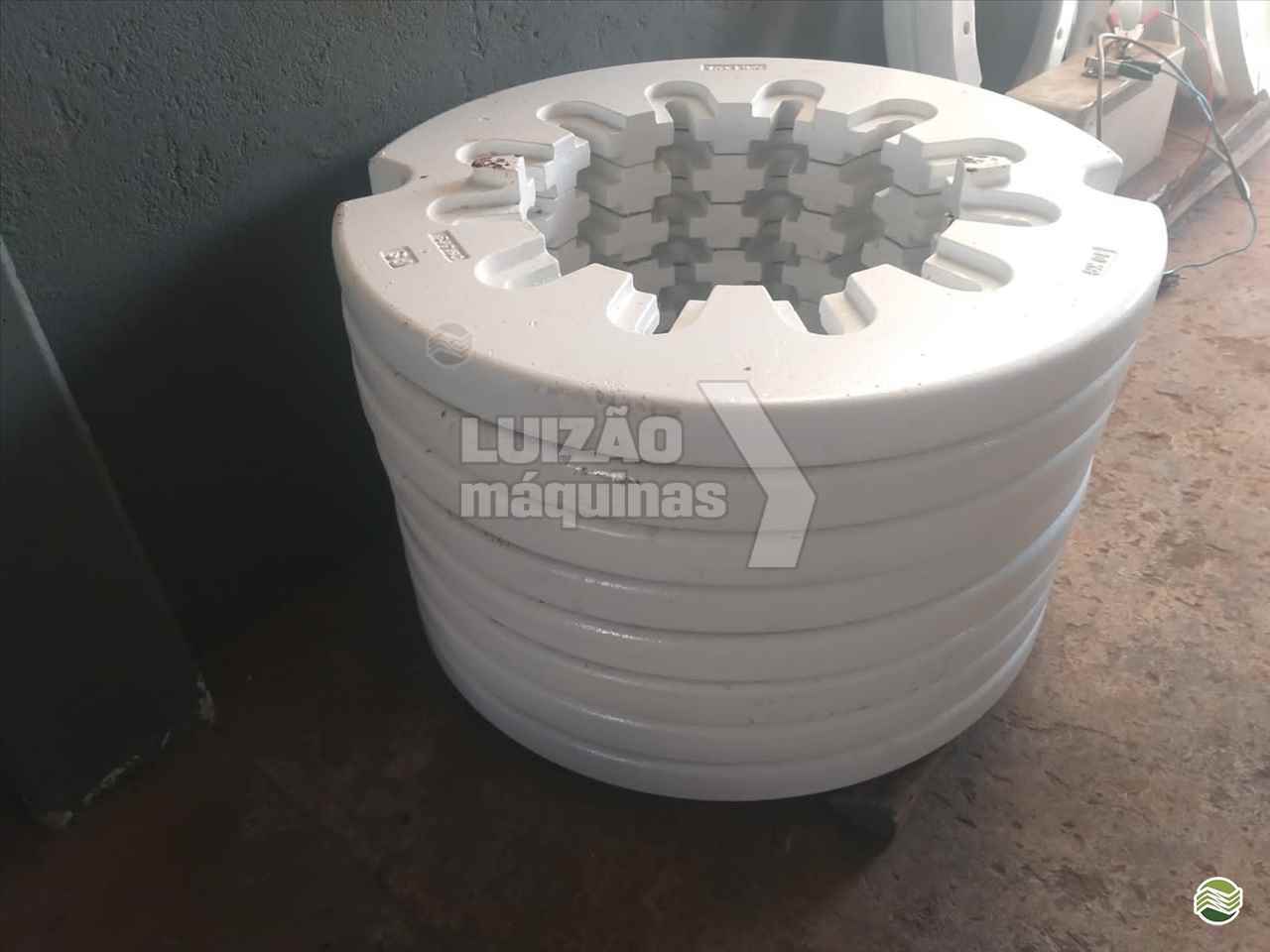 PEÇAS A VENDA TRATORES JOGO DE PESOS Luizão Máquinas Agrícolas UMUARAMA PARANÁ PR