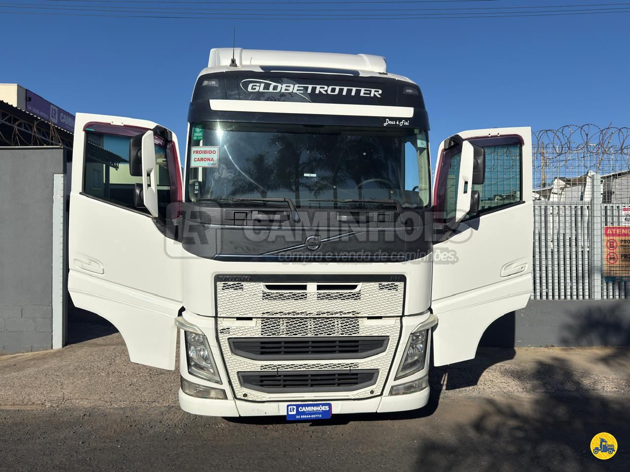 CAMINHAO VOLVO VOLVO FH 460 Cavalo Mecânico Cavalo 6x2 LR Caminhões UBERLANDIA MINAS GERAIS MG