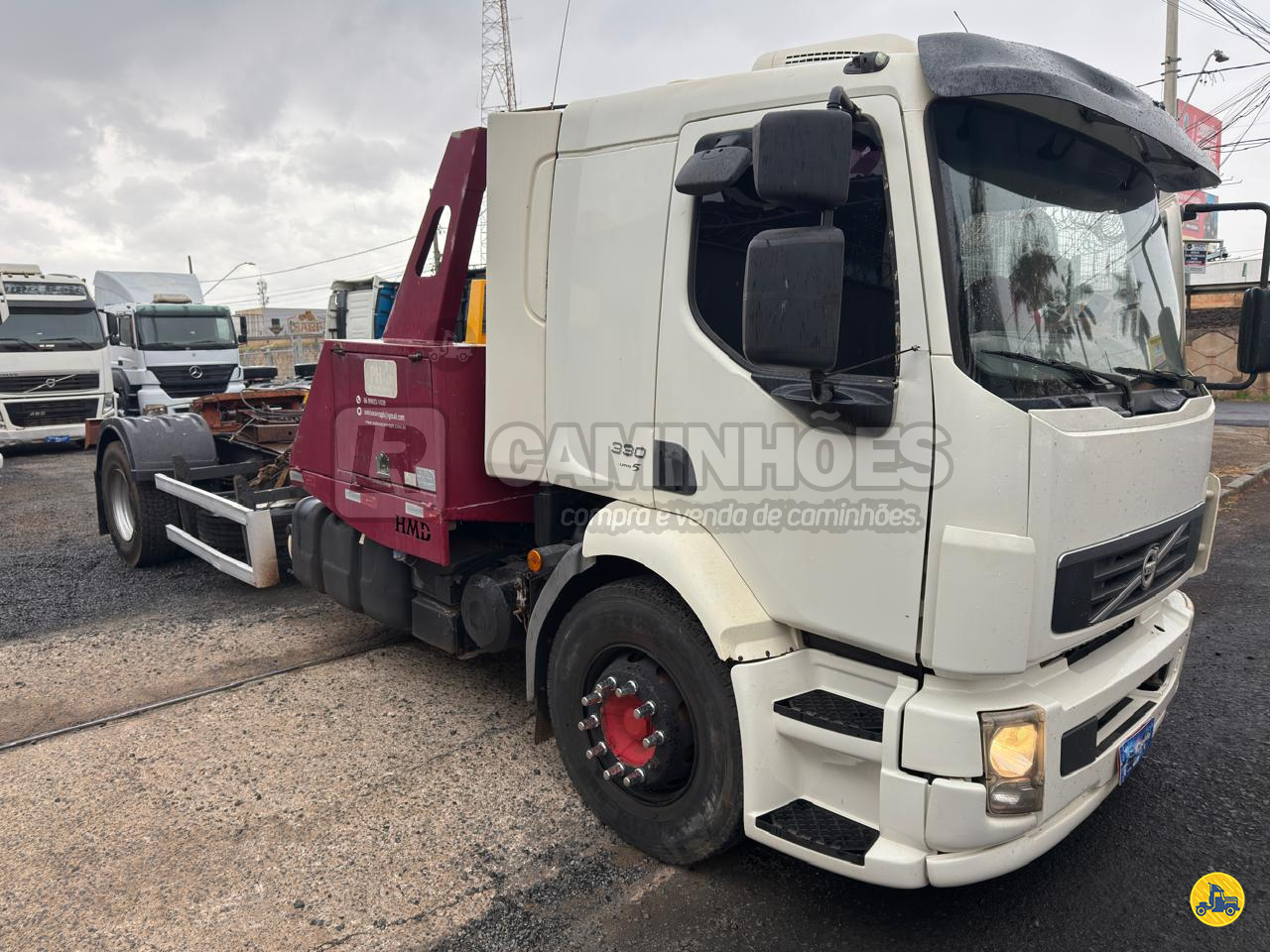 CAMINHAO VOLVO VOLVO VM 330 Cavalo Mecânico Toco 4x2 LR Caminhões UBERLANDIA MINAS GERAIS MG