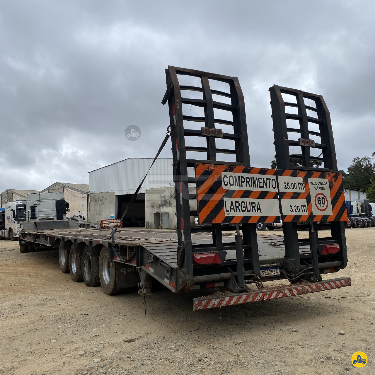 CARRETA SEMI-REBOQUE PRANCHA Reta SVD Seminovos CURITIBA PARANÁ PR
