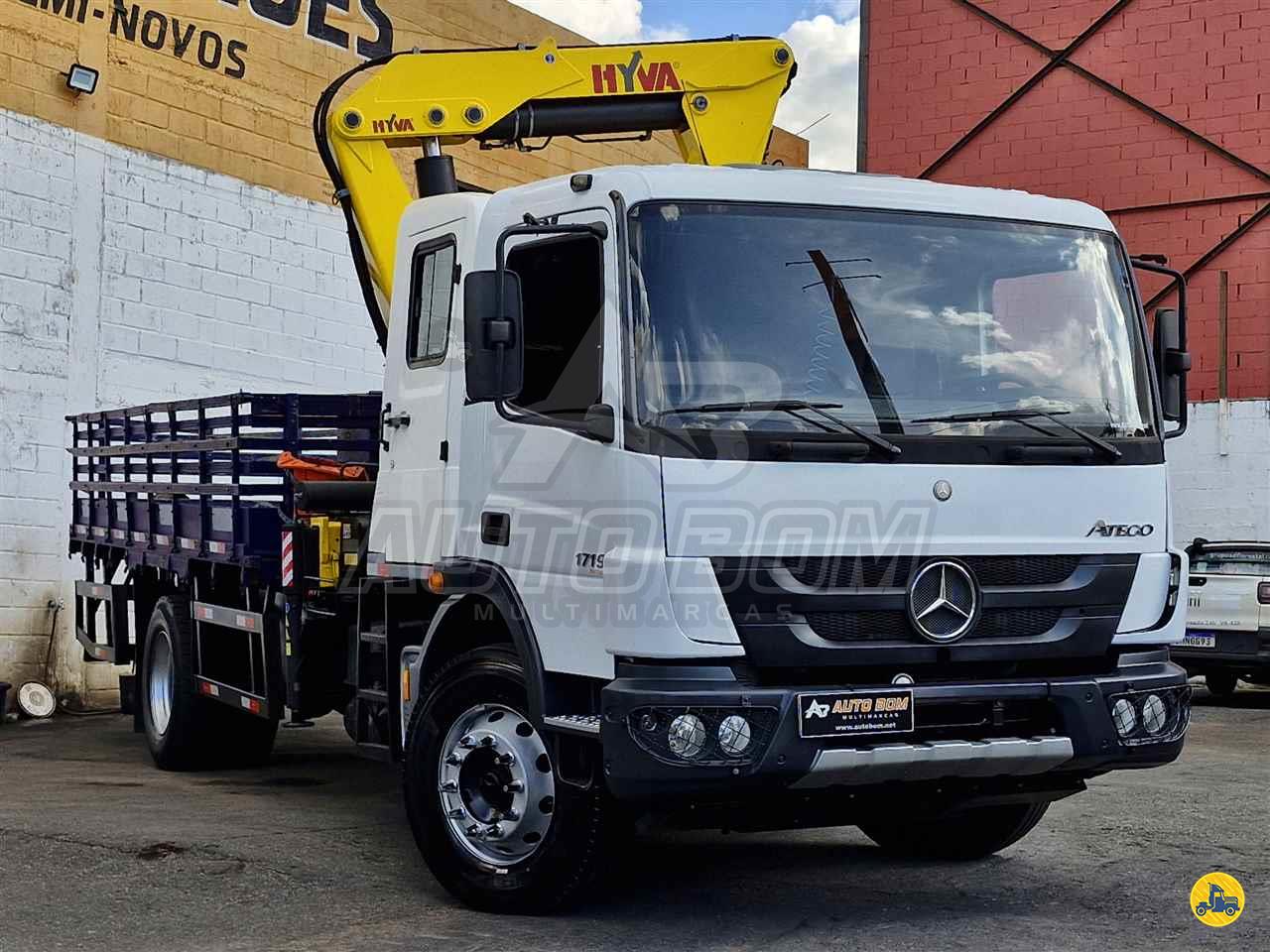CAMINHAO MERCEDES-BENZ MB 1719 Guincho Munck Toco 4x2 Autobom Multimarcas CONTAGEM MINAS GERAIS MG