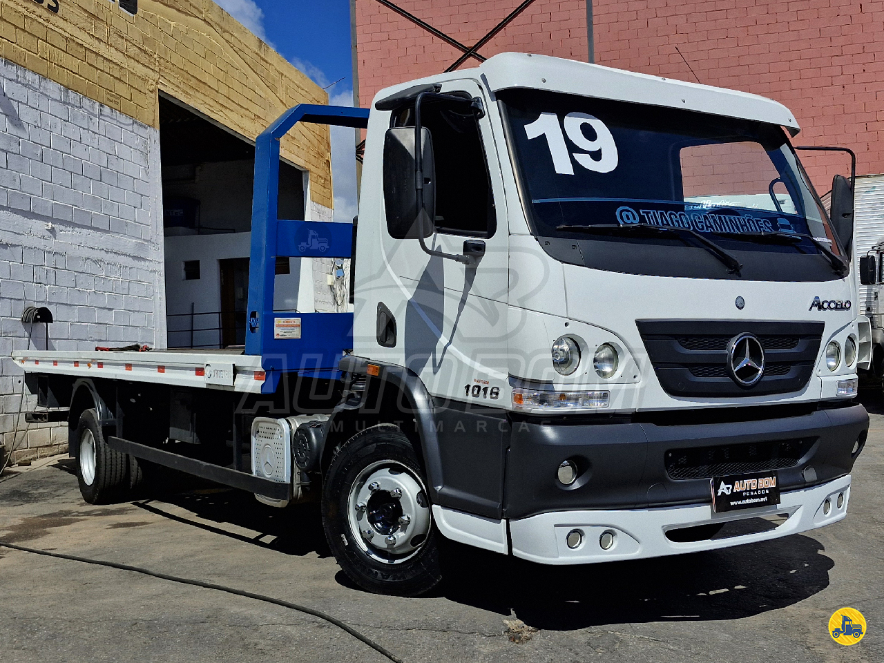 CAMINHAO MERCEDES-BENZ MB 1016 Plataforma Guincho 3/4 4x2 Autobom Multimarcas CONTAGEM MINAS GERAIS MG