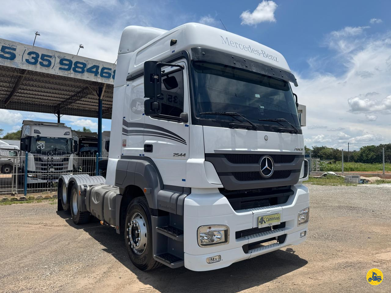 CAMINHAO MERCEDES-BENZ MB 2544 Cavalo Mecânico Cavalo 6x2 4K Caminhões - Pouso Alegre POUSO ALEGRE MINAS GERAIS MG