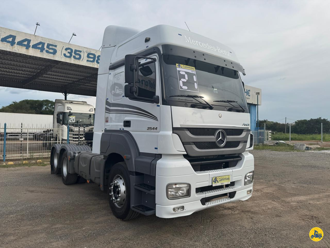 CAMINHAO MERCEDES-BENZ MB 2544 Cavalo Mecânico Cavalo 6x2 4K Caminhões - Pouso Alegre POUSO ALEGRE MINAS GERAIS MG