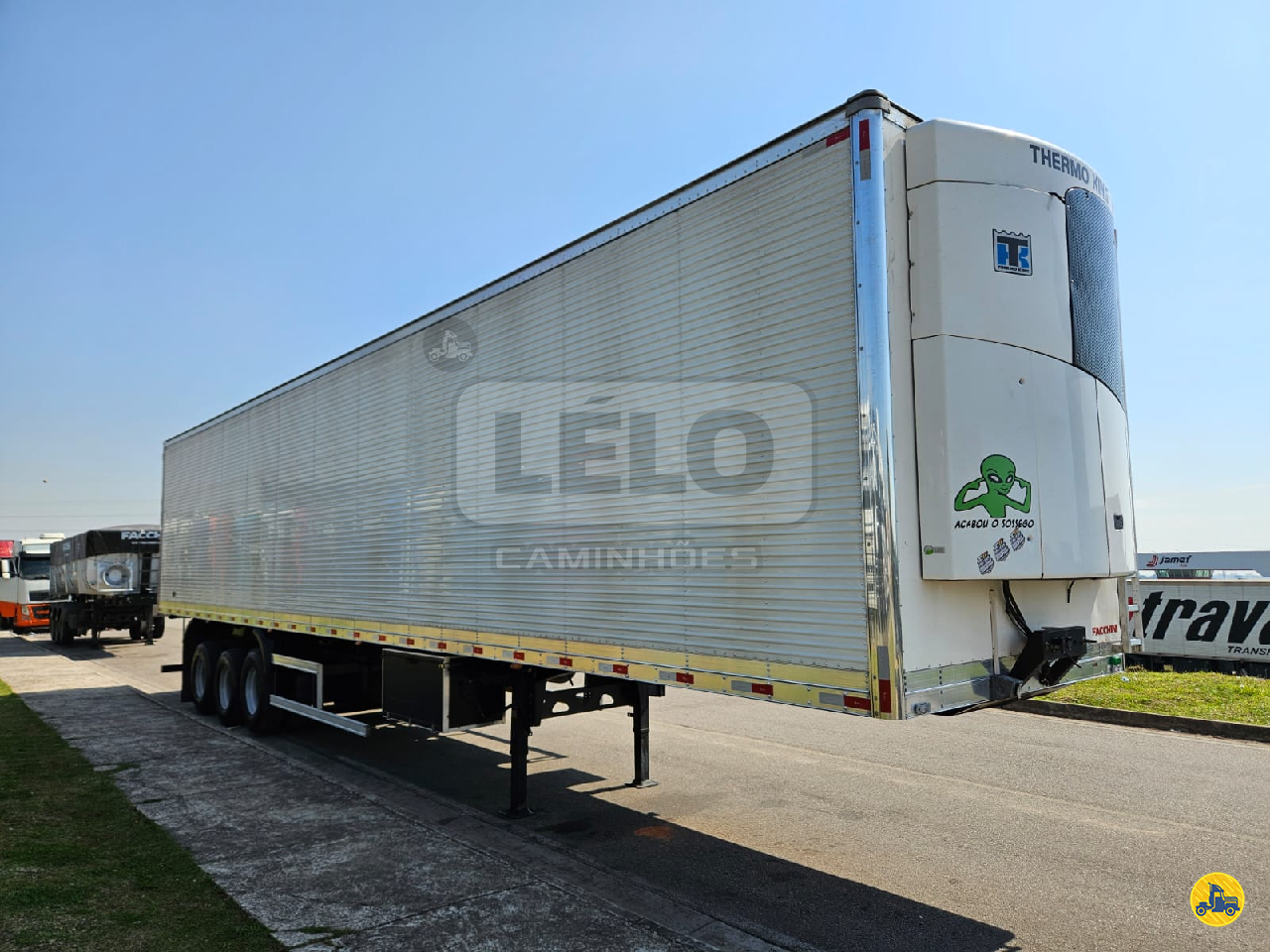 CARRETA SEMI-REBOQUE FRIGORIFICO Lelo Caminhões CURITIBA PARANÁ PR