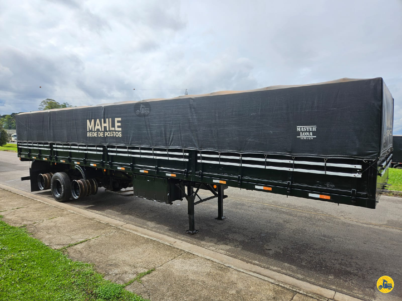 CARRETA SEMI-REBOQUE GRANELEIRO Lelo Caminhões CURITIBA PARANÁ PR