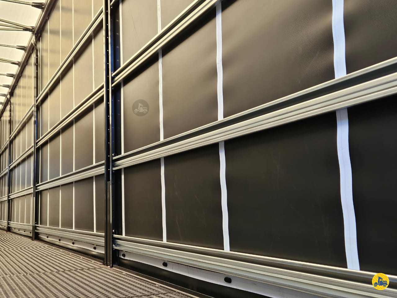 CAMINHAO IVECO STRALIS 440 HI WAY Cavalo Mecânico Cavalo 6x2 Lelo Caminhões CURITIBA PARANÁ PR