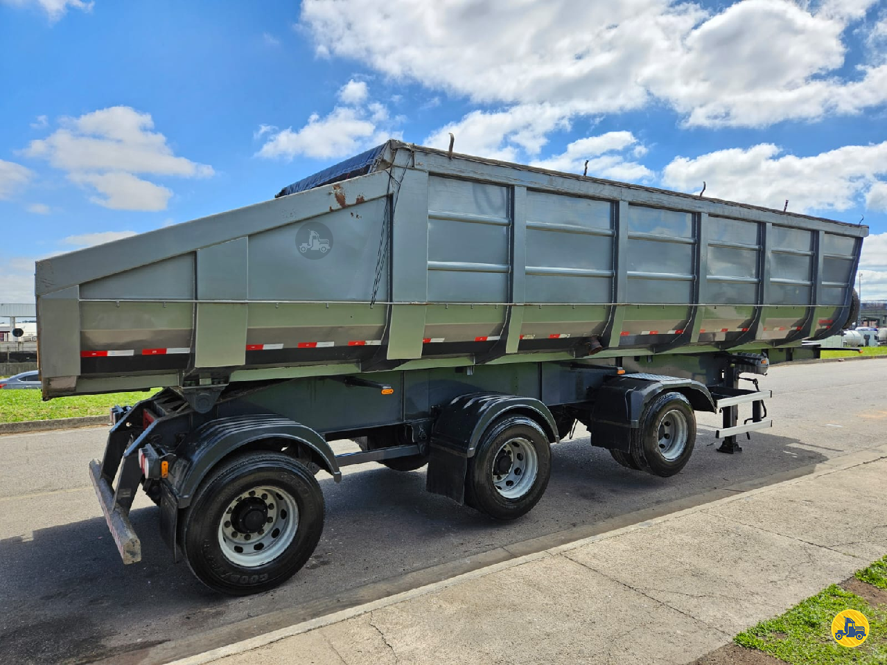 BASCULANTE de Lelo Caminhões