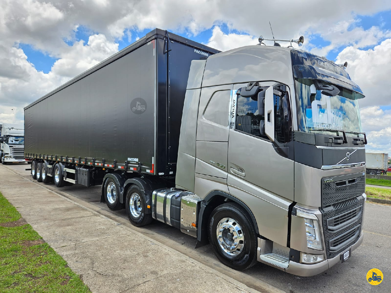 CAMINHAO VOLVO VOLVO FH 460 Cavalo Mecânico Cavalo 6x2 Lelo Caminhões CURITIBA PARANÁ PR