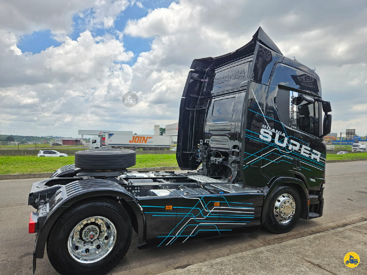 CAMINHAO SCANIA SCANIA R460 Cavalo Mecânico Cavalo 4x2 Lelo Caminhões CURITIBA PARANÁ PR