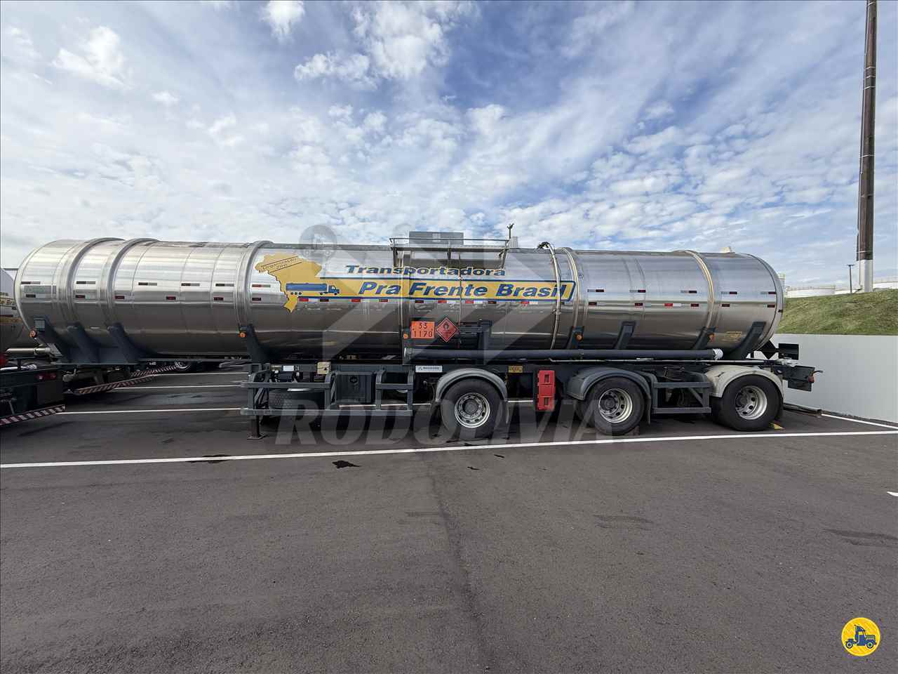 CARRETA SEMI-REBOQUE TANQUE INOX Rodolivia Implementos Rodoviários MARIALVA PARANÁ PR